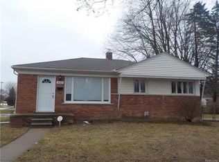 36605 Richland St, Livonia, MI 48150
