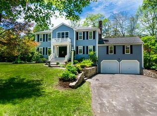 70 Ash St, Hopkinton, MA 01748