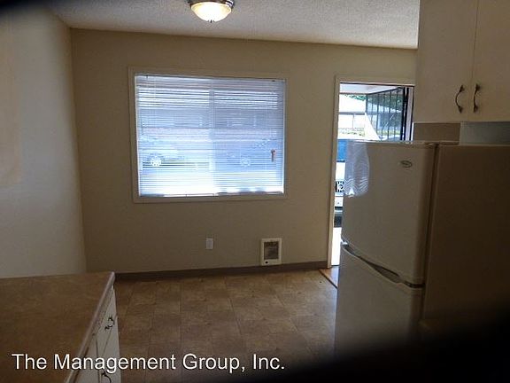 3rd image of 9619 E Mill Plain Blvd APT A