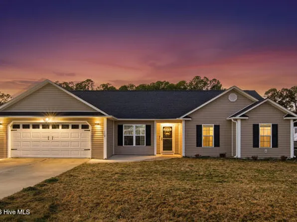113 Cherry Grove Drive, Richlands, NC 28574