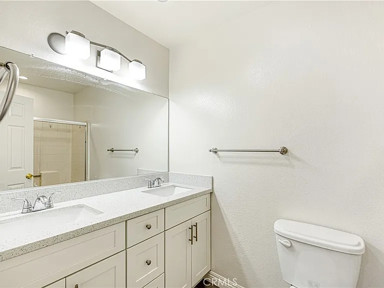 1132 Elm Ave #211 — Photo 12