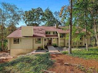 N1931 Forest Ridge Dr, La Crosse, WI 54601