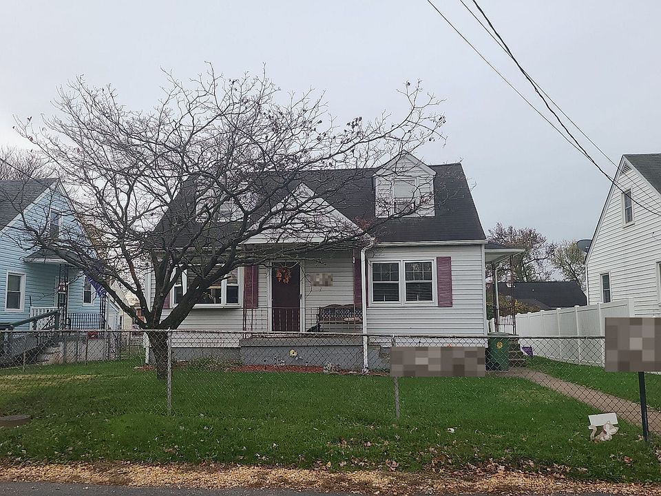 1st image of 607 Cedar Hill Rd