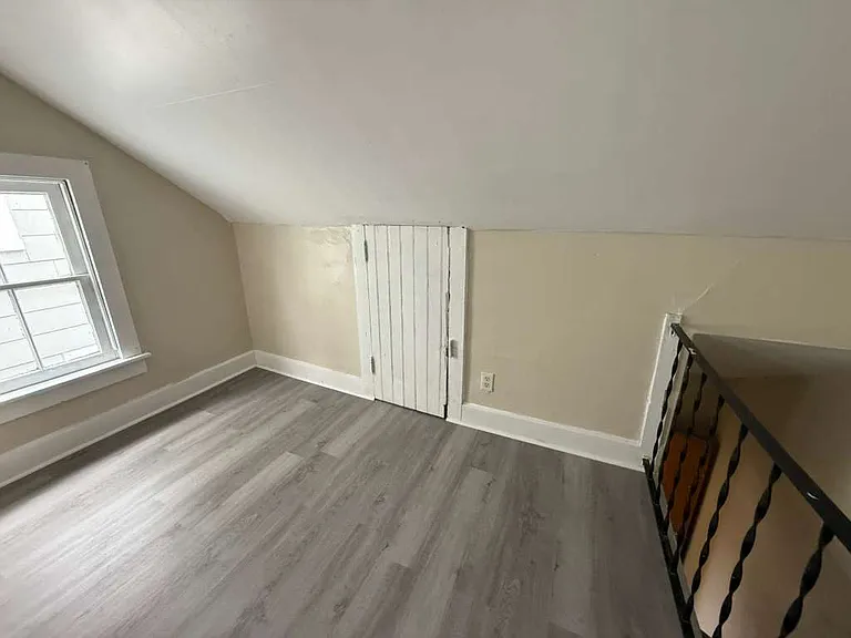 841 W Wood St #845 — Photo 8