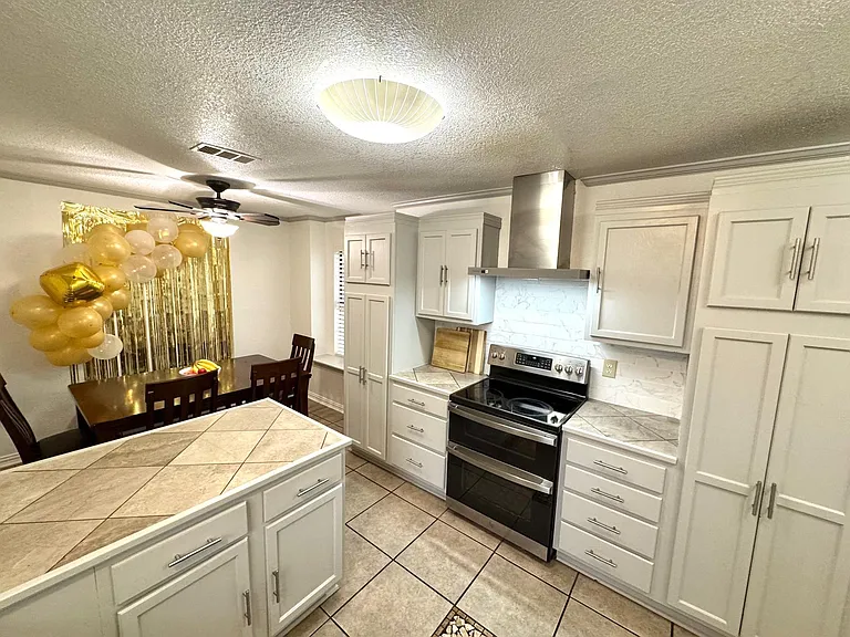 3236 Topaz Way — Photo 9