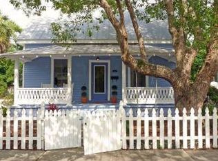 310 S 6th St, Fernandina Beach, FL 32034