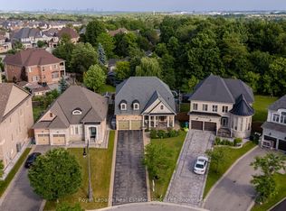 20 Cannington Cres, Brampton, ON L6X2Y5