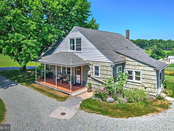 5th image of 997 Smyrna Rd