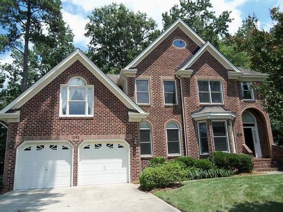 1st image of 1006 Old Oaks Cir