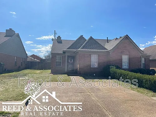 6823 Meadow Chase Ln Photo 1
