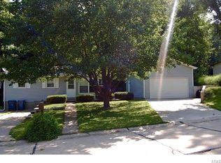 3148 Duquette Dr, Saint Charles, MO 63301