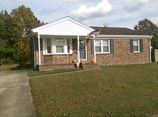 3213 Hancock Dr, Chesapeake, VA 23323