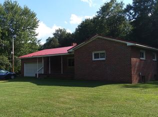 15610 Route 422 Hwy E, Strongstown, PA 15957