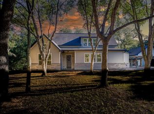 18117 Fm 762 Rd, Needville, TX 77461