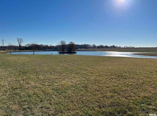 3700 Raleigh Chapel Rd, Eldorado, IL 62930