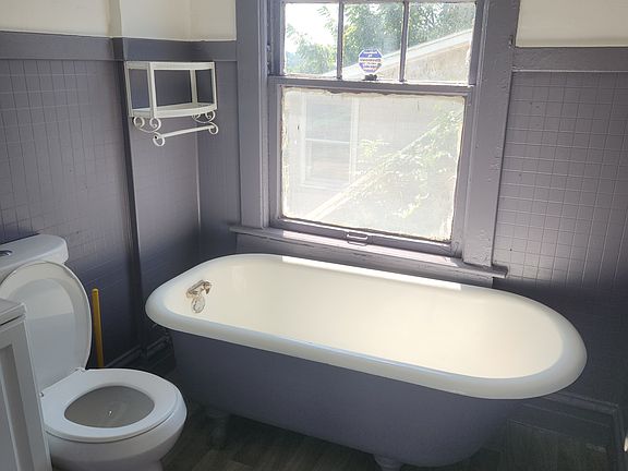 4th image of 4516 Montgall Ave #4516