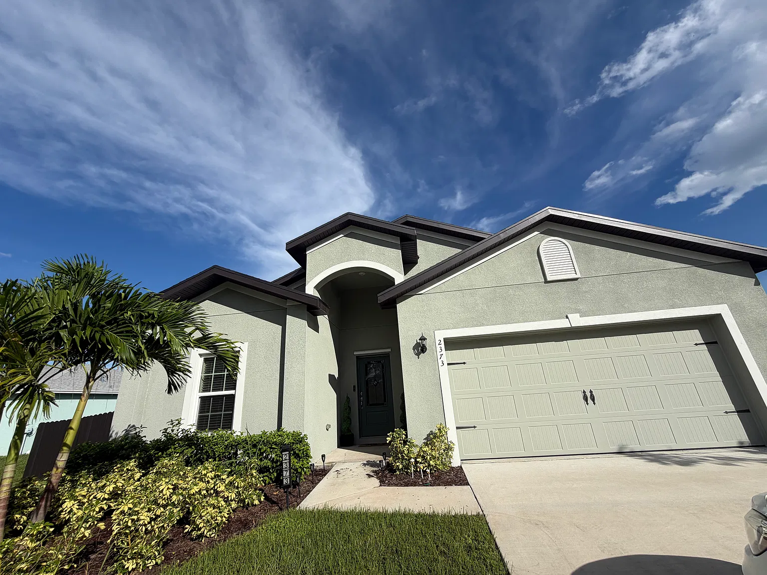 4 bed, 1851 sqft, $3,000 — Photo 1