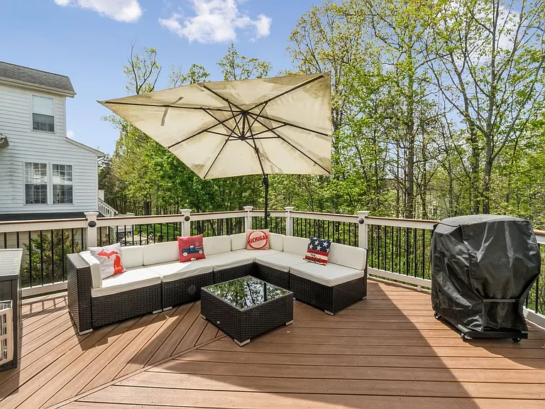 18119 Camdenhurst Dr — Photo 31