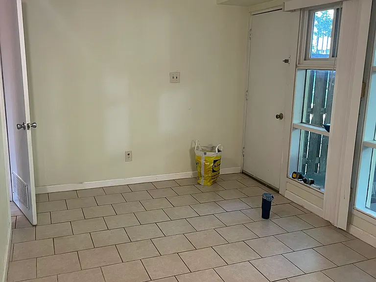 7833 Patriot Dr #BASEMENT — Photo 5