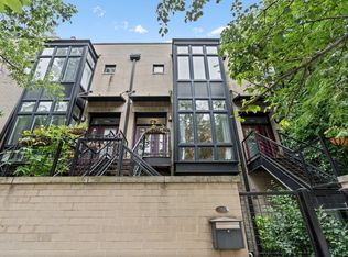 1705 W Diversey Pkwy, Chicago, IL 60614