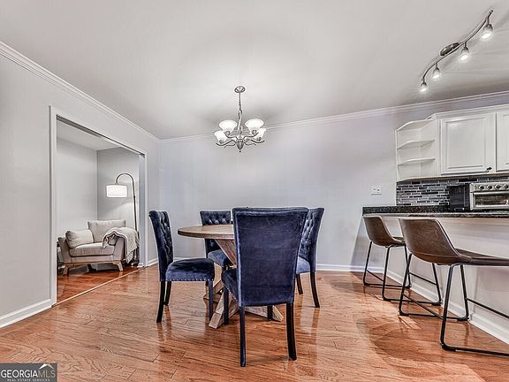 5th image of 1708 Brighton Point