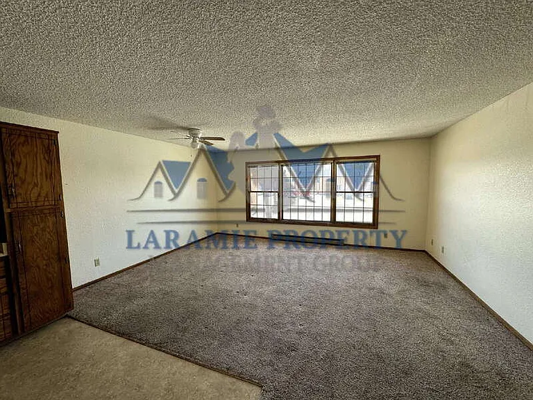 1711 Fetterman Dr #2 — Photo 5