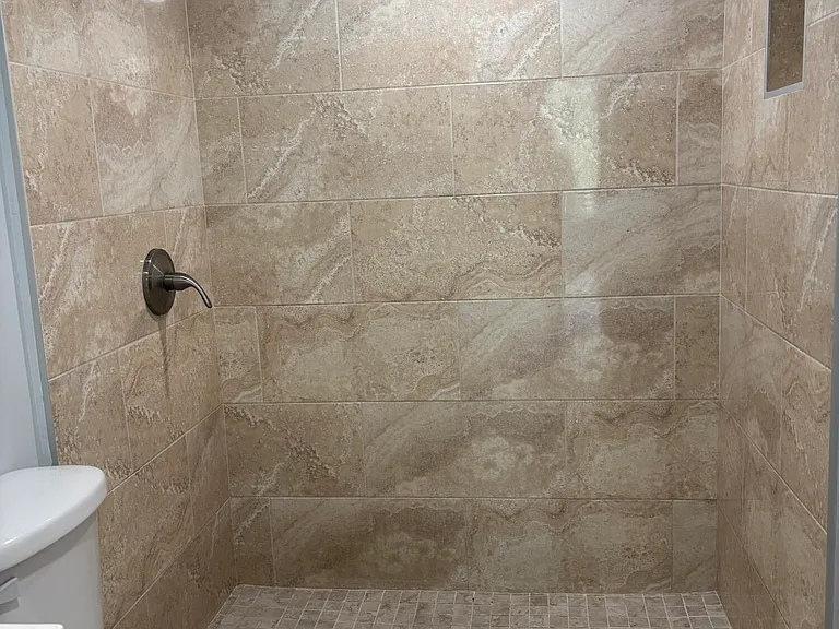 201 Foxtail Dr #H3 — Photo 18
