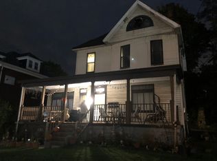 848 5th Ave, Coraopolis, PA 15108