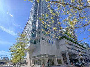 6288 No 3 Rd #560, Richmond, BC V6Y 2B2