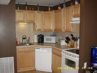 3rd image of 1125 Bilbo St APT 28