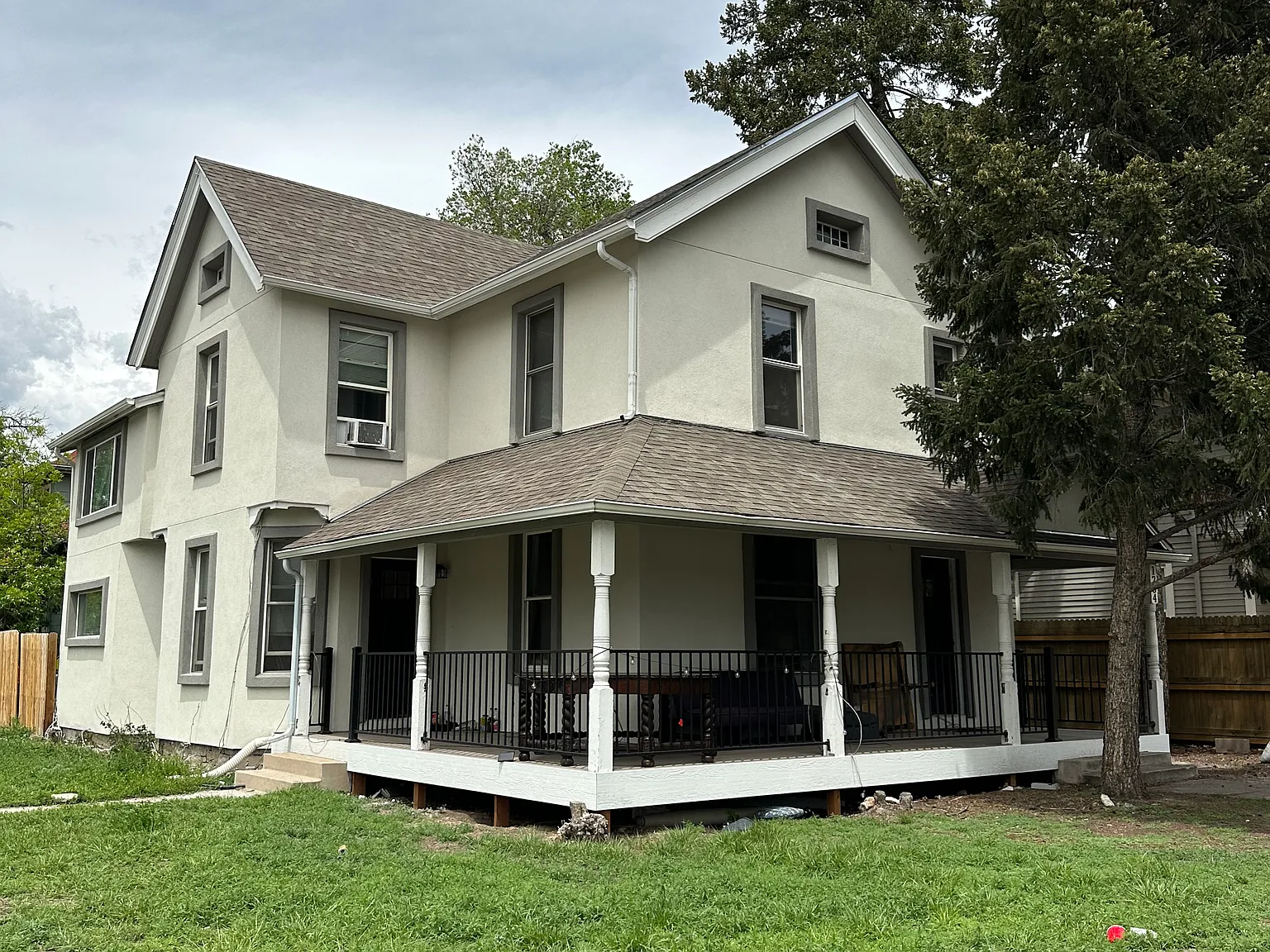 7 bed, 2492 sqft, $6,650 — Photo 1