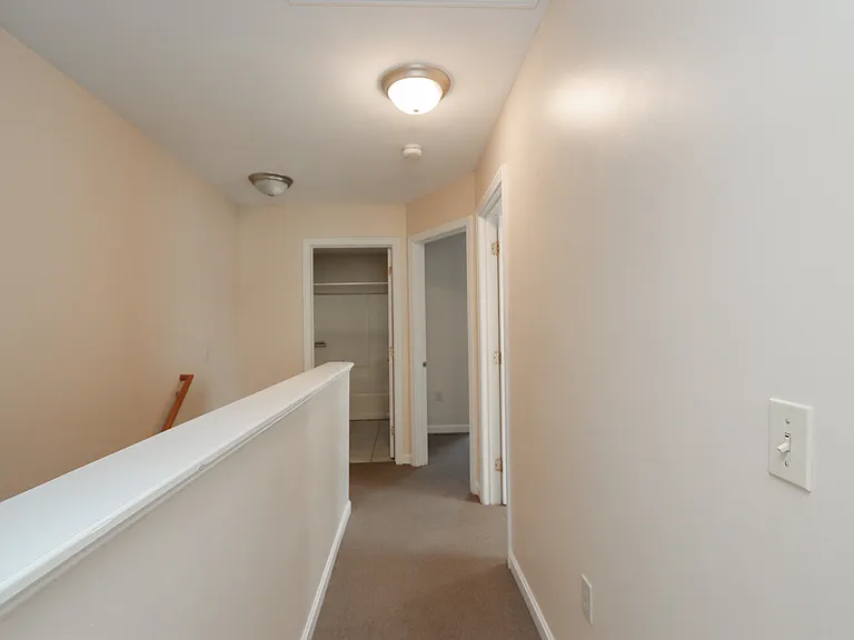 51-53 Winthrop St #R — Photo 22