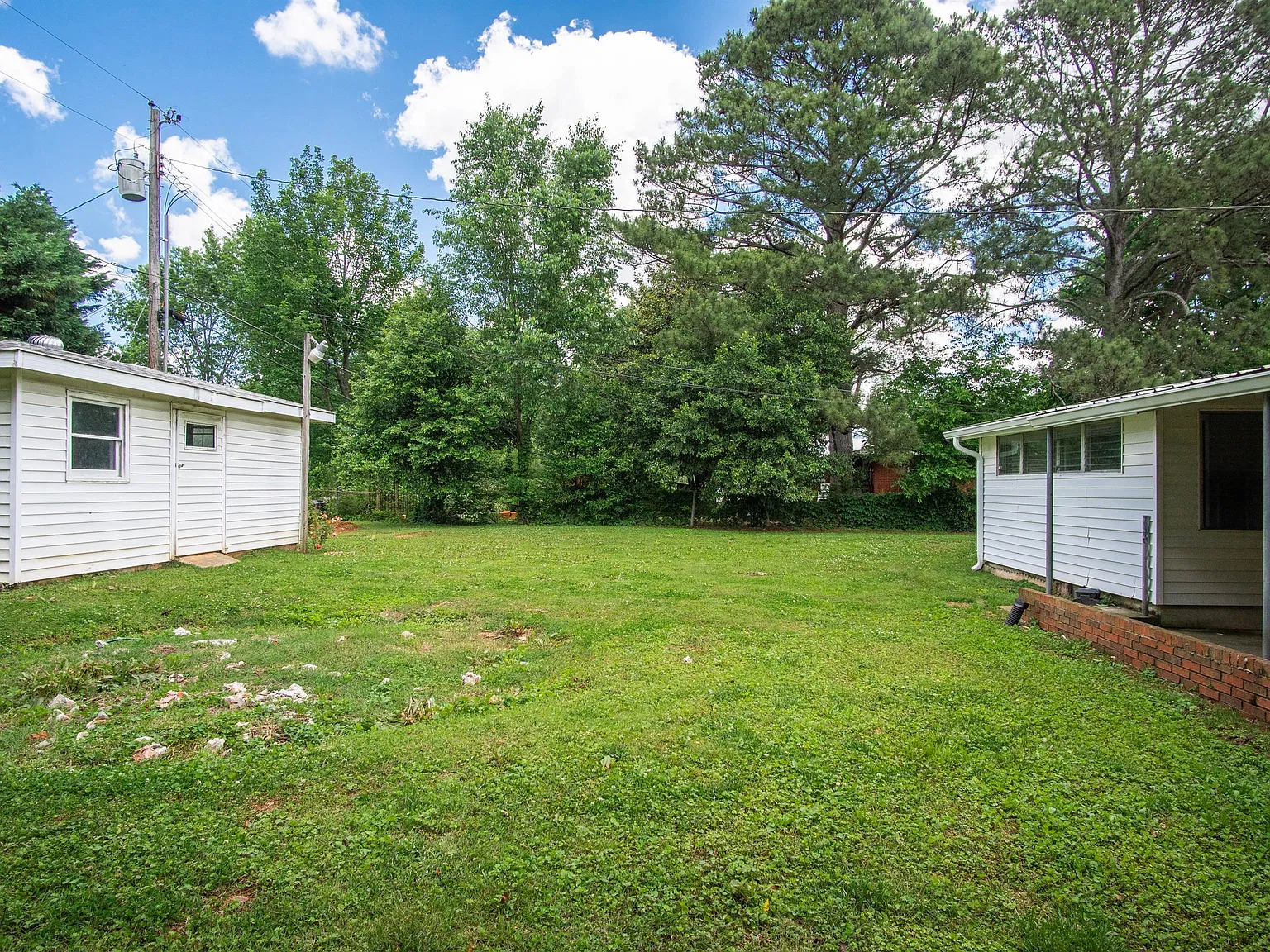 1005 Woodbine Road - 1 — Photo 3