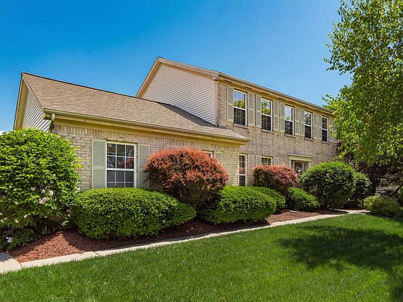 2nd image of 7035 Pine Hollow Dr
