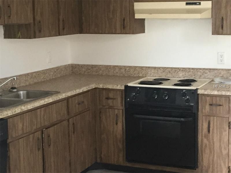 2nd image of 4908 23rd St W #B