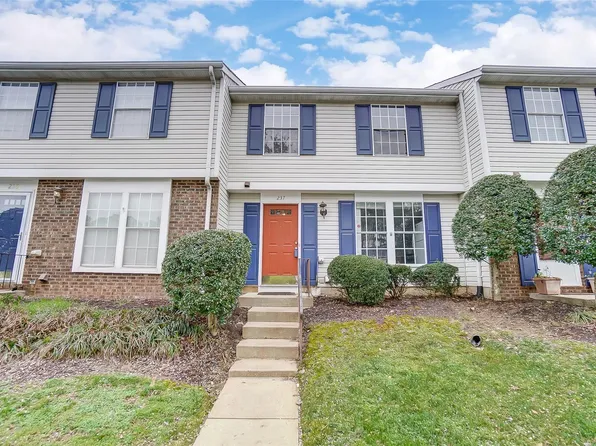 237 Water Oak Dr, Pineville, NC 28134