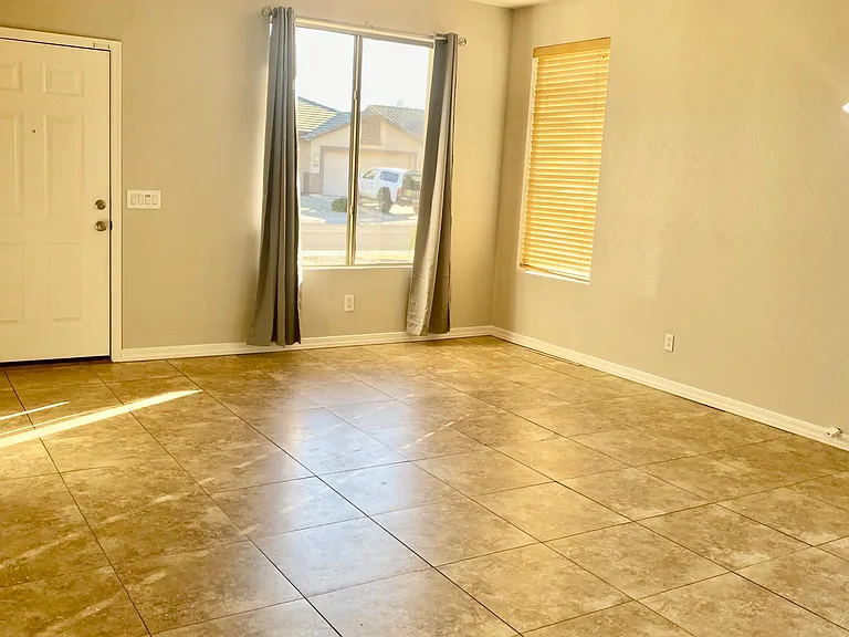 front living room and dining