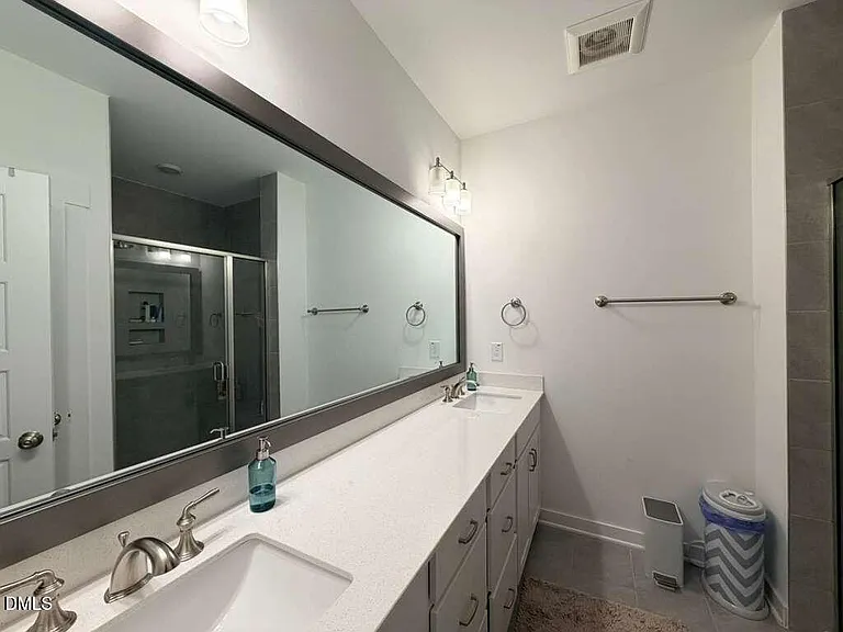 2222 Bohan Ct — Photo 26