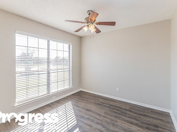 4th image of 7405 Seascape Dr