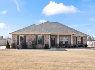 27094 Ed Ray Rd, Athens, AL 35613