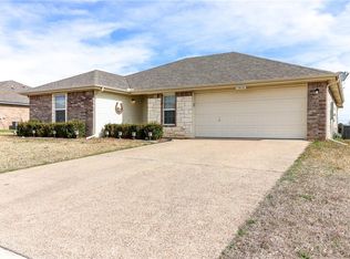 7413 Pedernales Dr, Waco, TX 76708