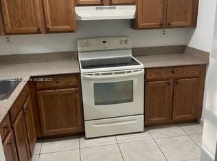 11750 SW 18th St APT 101-1, Miami, FL 33175