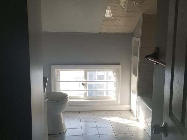 117 Branch St APT 3