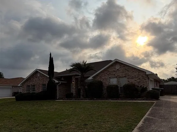 7104 Fitzpatrick Rd, Pensacola, FL 32526