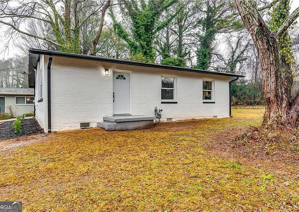 1st image of 2162 Westover Dr