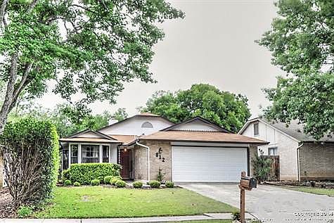 1st image of 812 Garden Meadow Dr