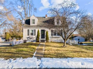 31 Flyers Drive, Norwich, CT 06360