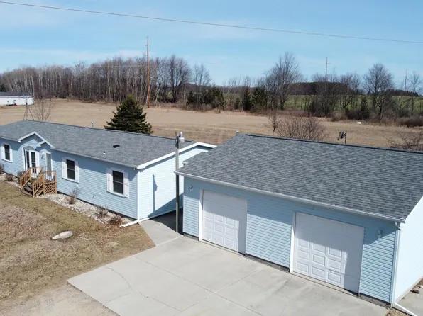 11650 N Wyman Rd, Blanchard, MI 49310