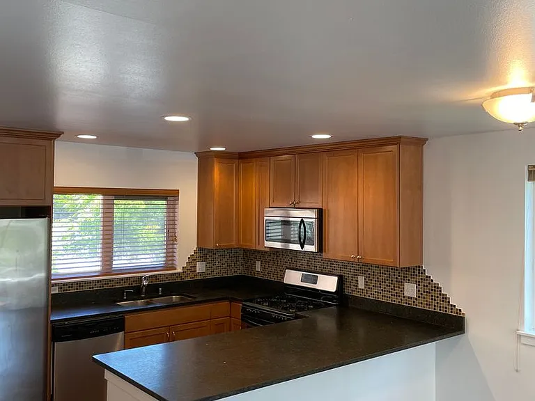 5947 Delridge Way SW — Photo 6
