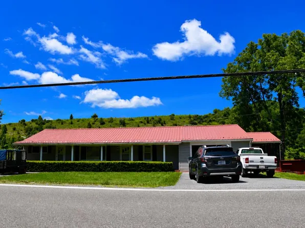 5002 B F Buchanan Hwy, Tazewell, VA 24651